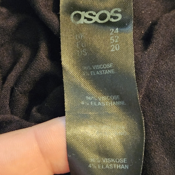 Asos Curve Plus Black Jumpsuit Off Shoulder Layered Ruffle Top Wide Leg 20 EUC - Picture 14 of 15